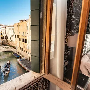 Domus Superior 2*, Venise Italie